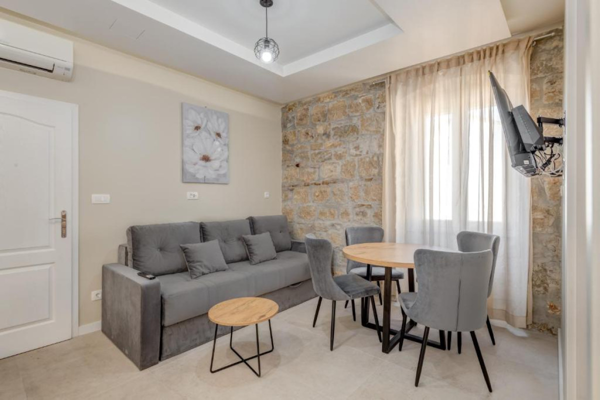 Hotel InMotion Luxury Rooms