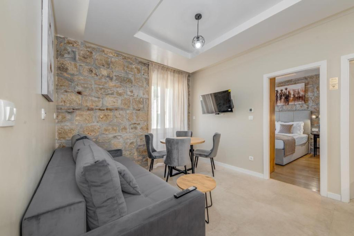 Hotel InMotion Luxury Rooms
