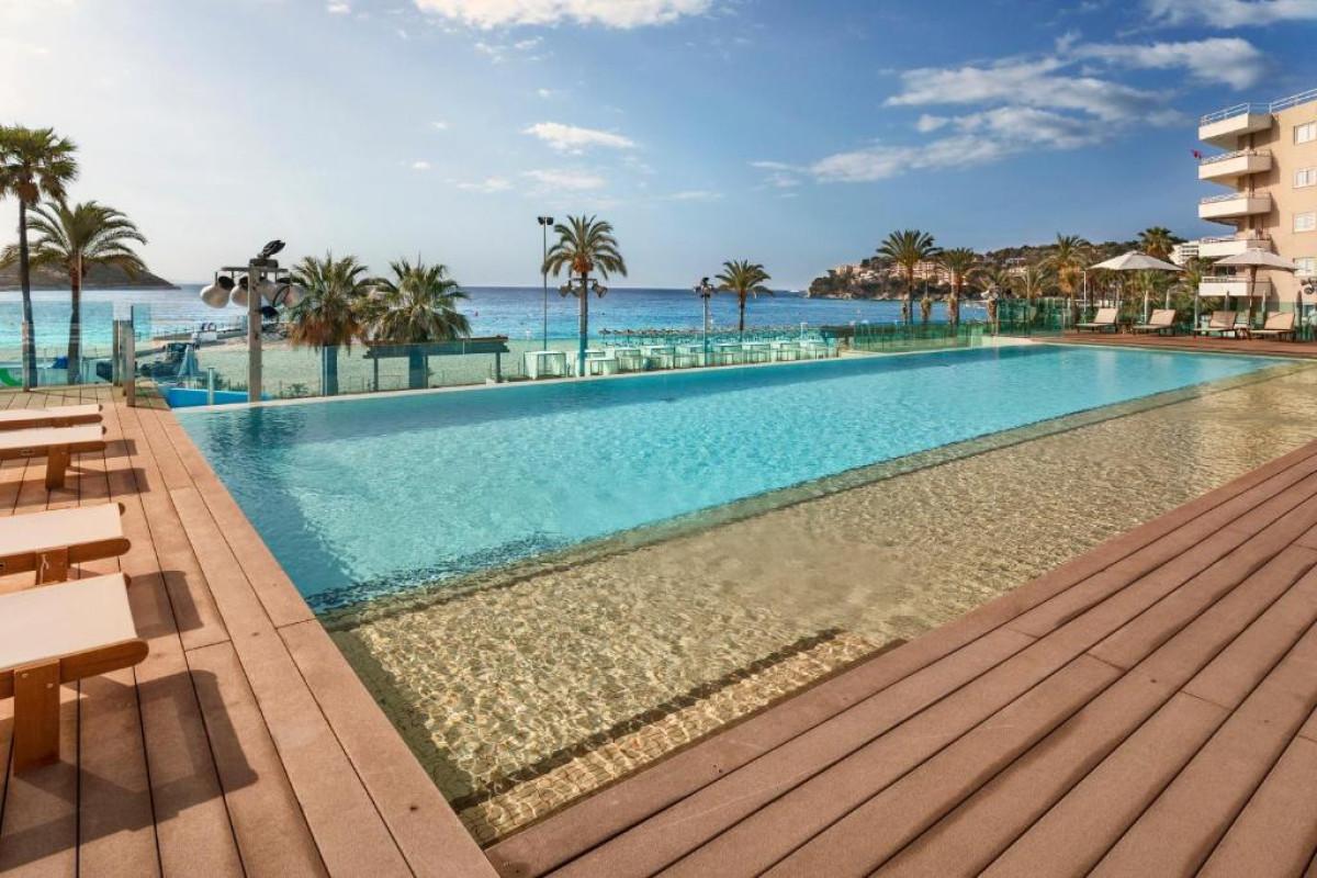 Hotel INNSiDE by Melia Wave Calvia (ex Sol Wave House)