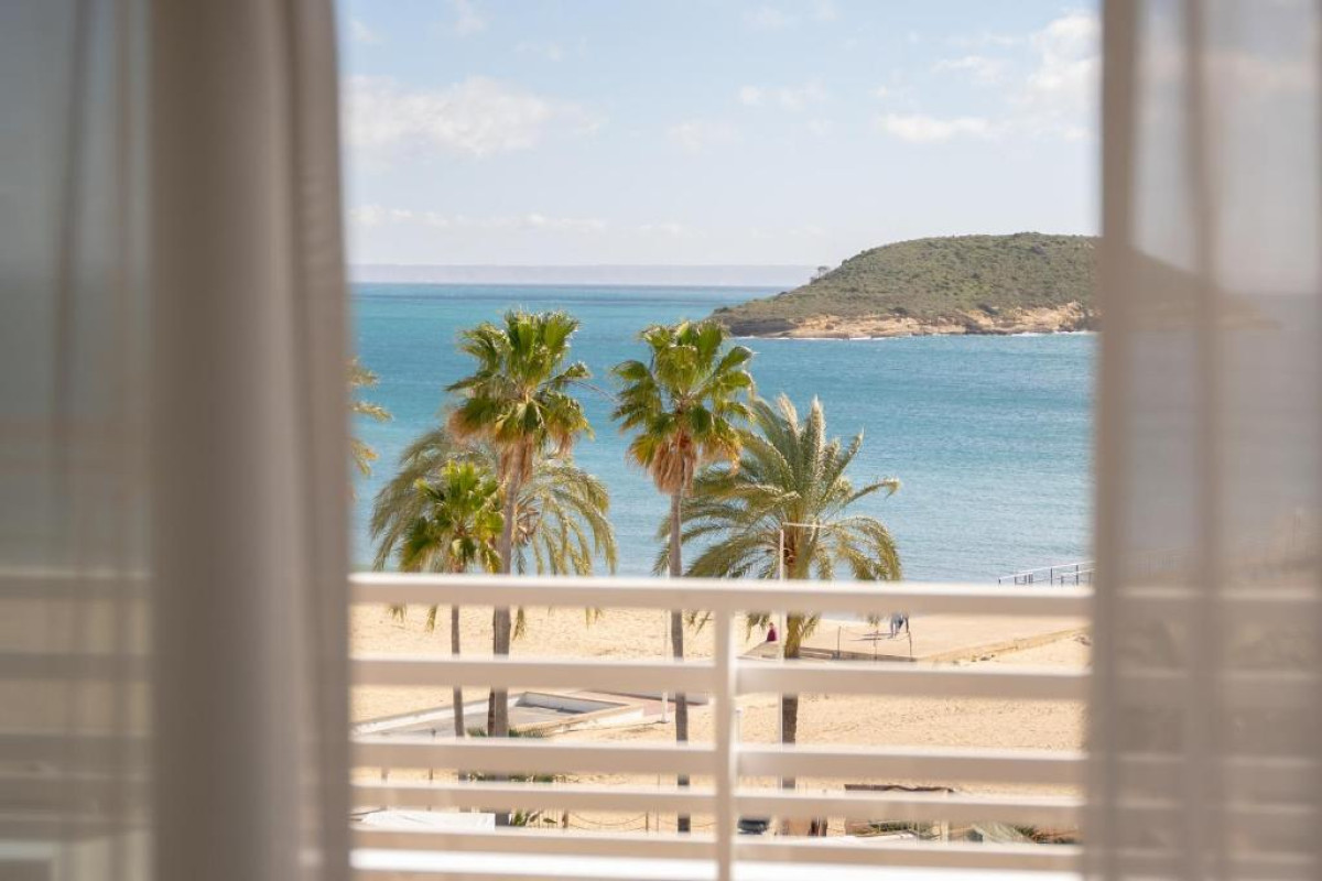 Hotel INNSiDE by Melia Wave Calvia (ex Sol Wave House)