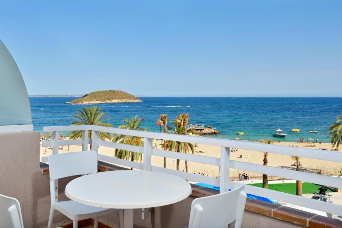 Hotel INNSiDE by Melia Wave Calvia (ex Sol Wave House)