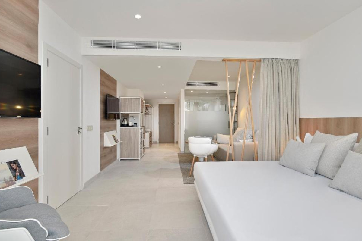 Hotel Innside by Melia Calvia Beach