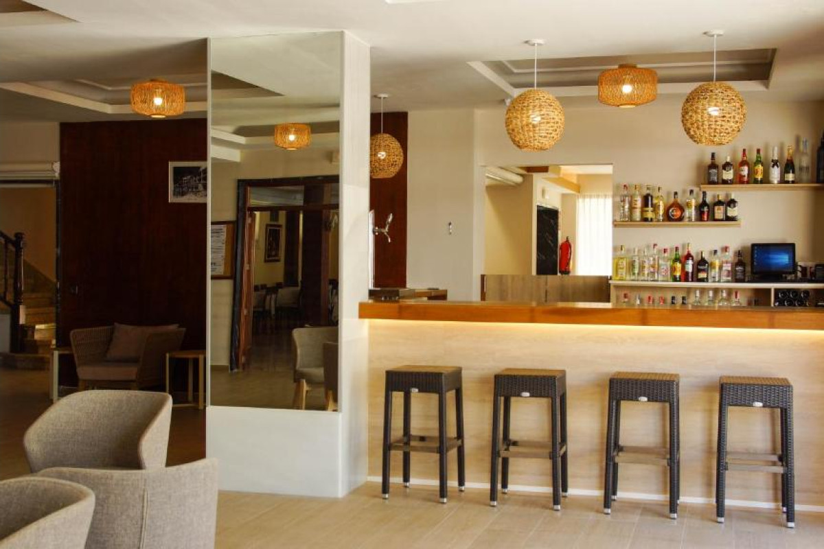 Hotel Iris