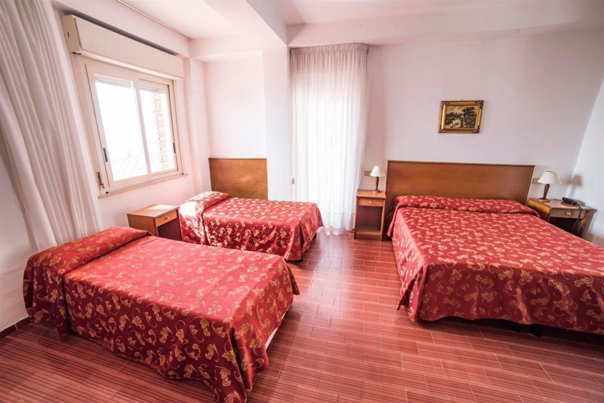 Hotel Isola Bella