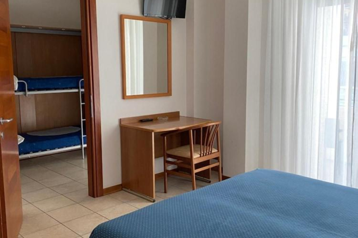 HOTEL IVANA