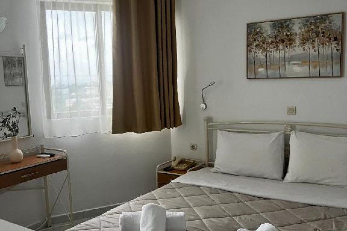 Hotel Ivory Serenity