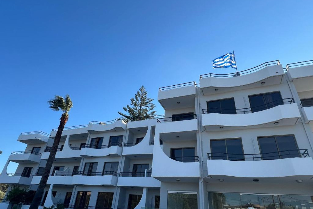 Hotel Ivory Serenity