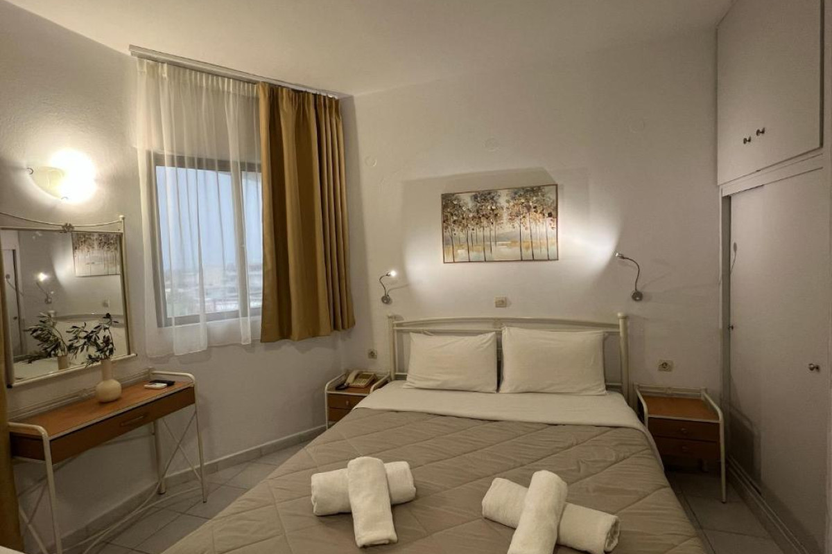 Hotel Ivory Serenity