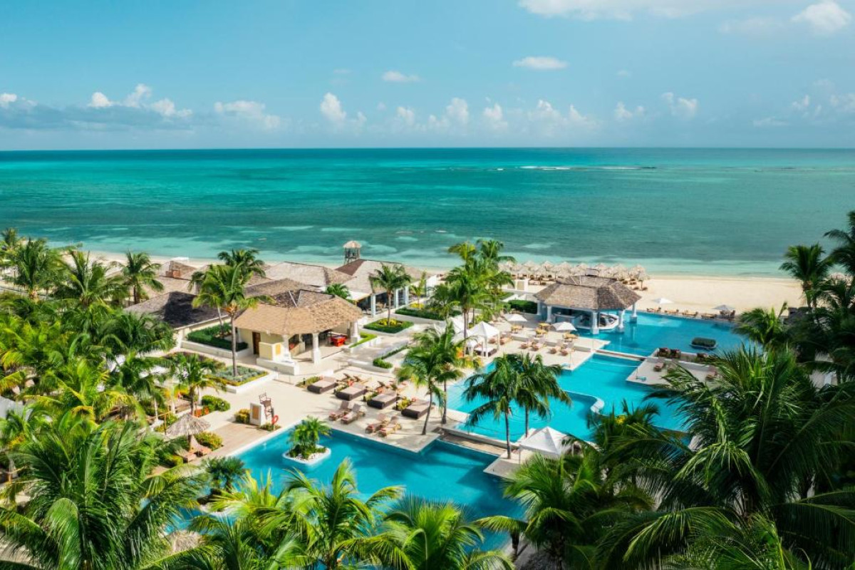 Hotel JOIA Rose Hall by Iberostar