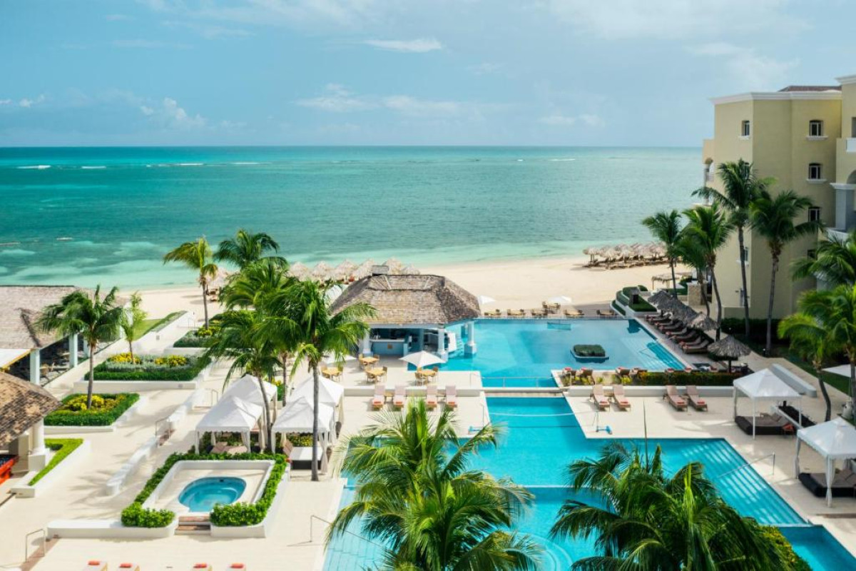 Hotel JOIA Rose Hall by Iberostar