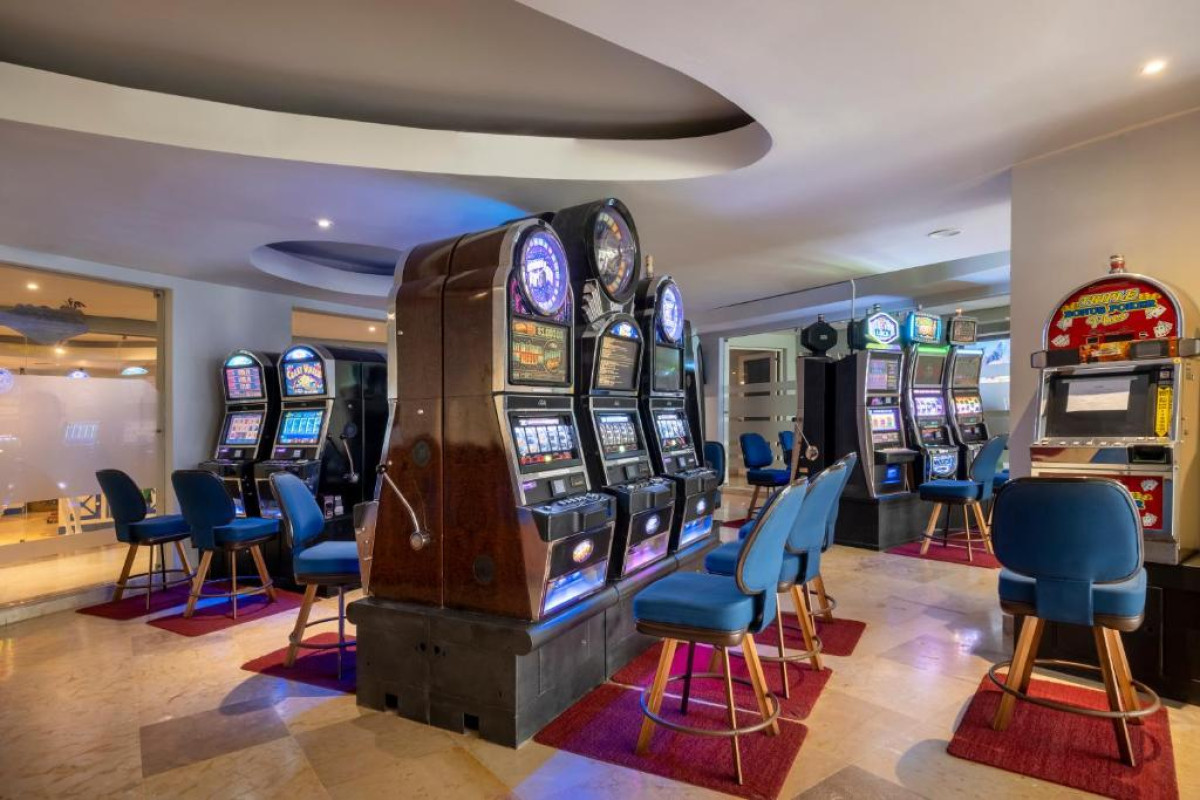 Hotel JOIA Rose Hall by Iberostar