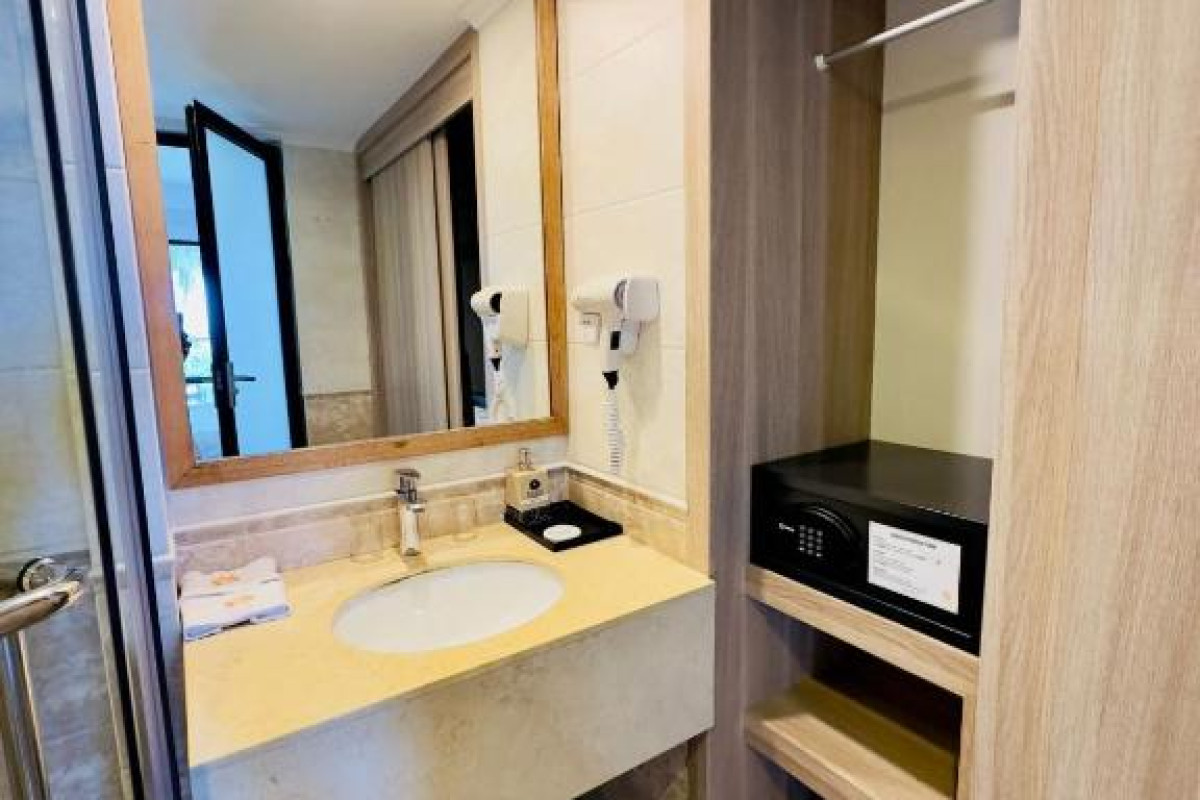 Hotel Kaani Grand Seaview