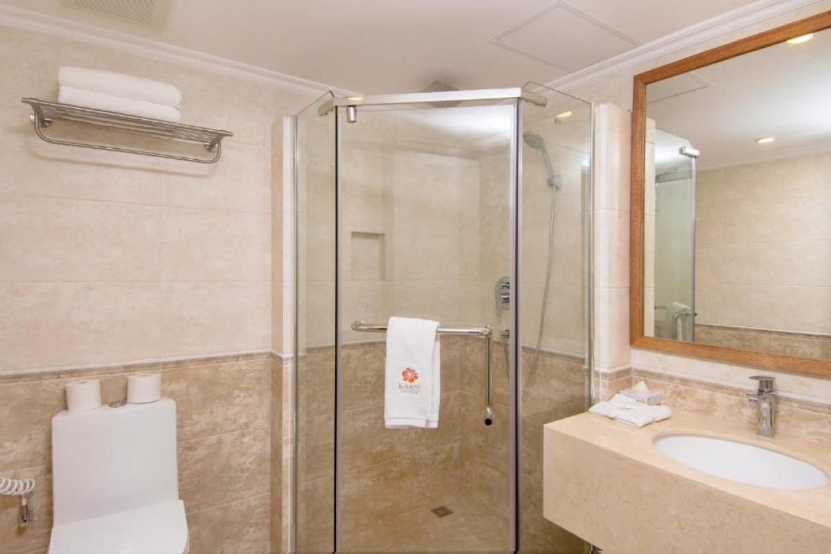 Hotel Kaani Grand Seaview