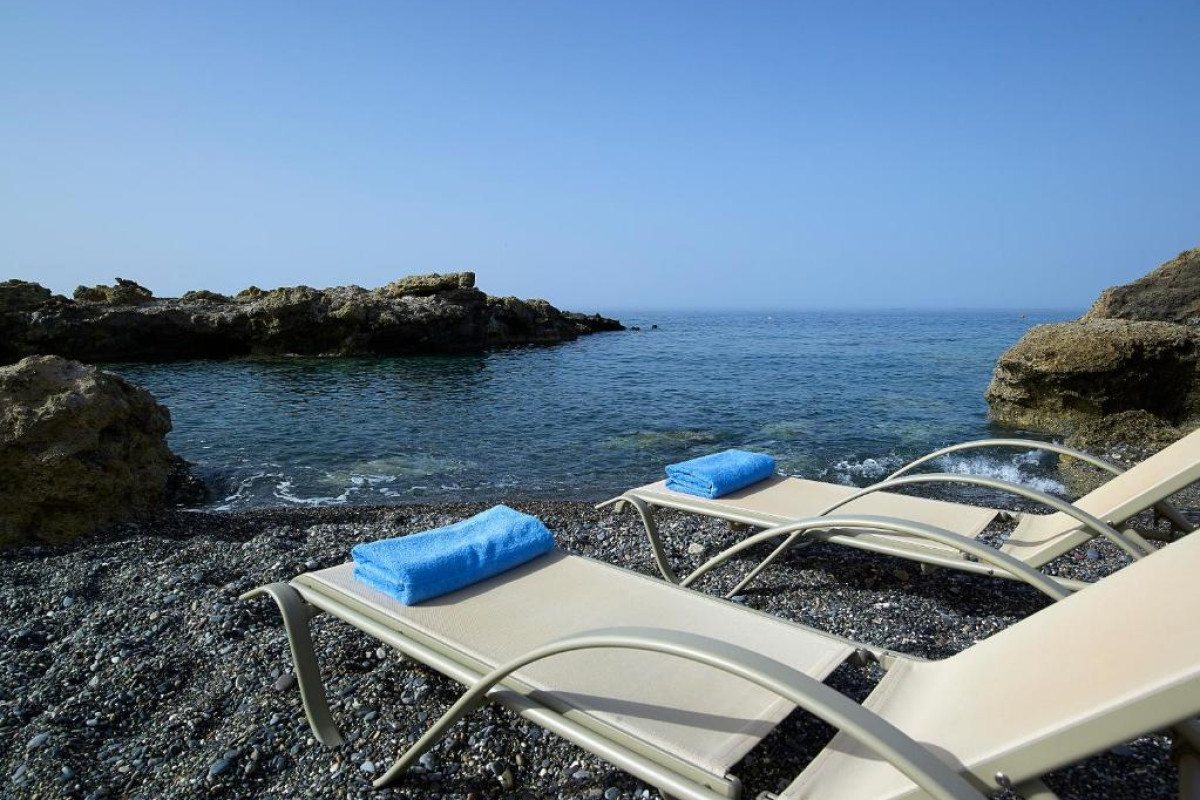 Hotel Kakkos Bay