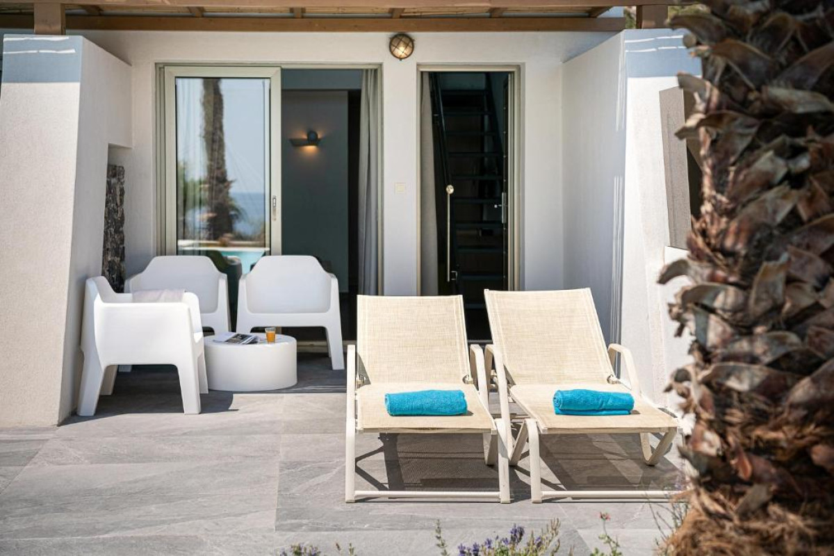 Hotel Kakkos Bay