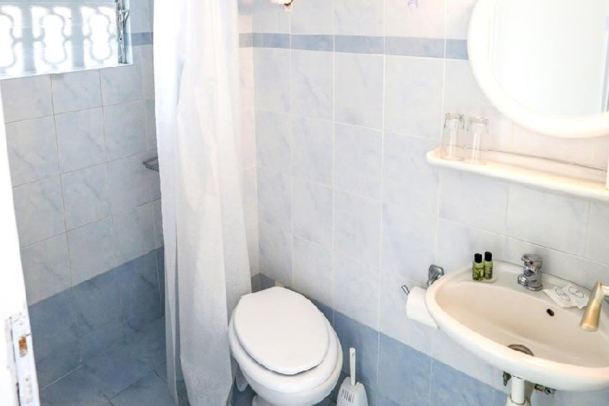 Hotel Karyatides