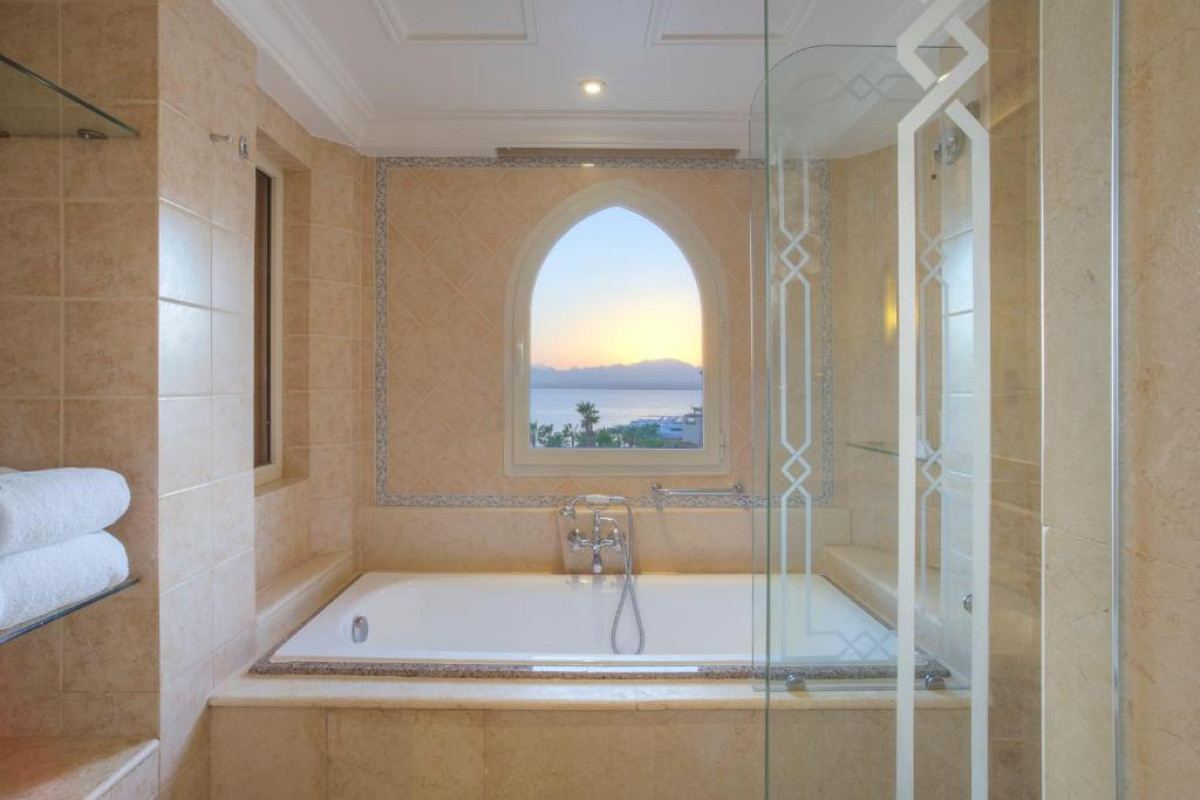 KEMPINSKI HOTEL SOMA BAY