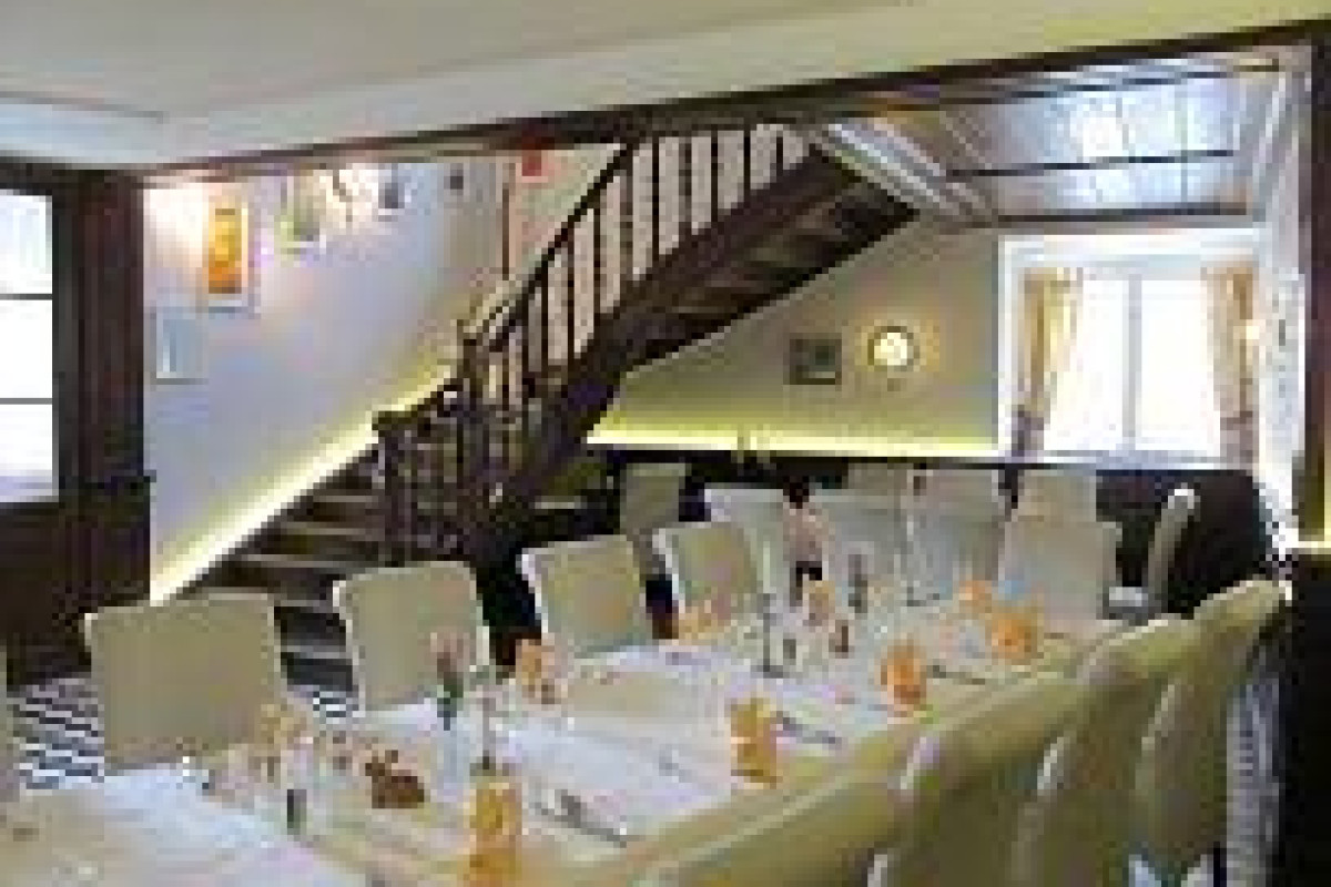 Hotel Knappenstockl, Schloss Halbturn