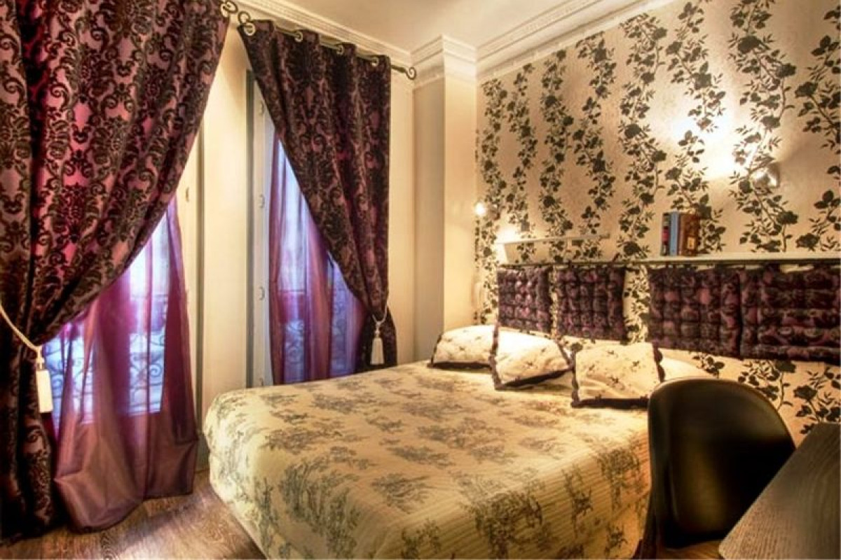 HÔTEL KORNER ETOILE