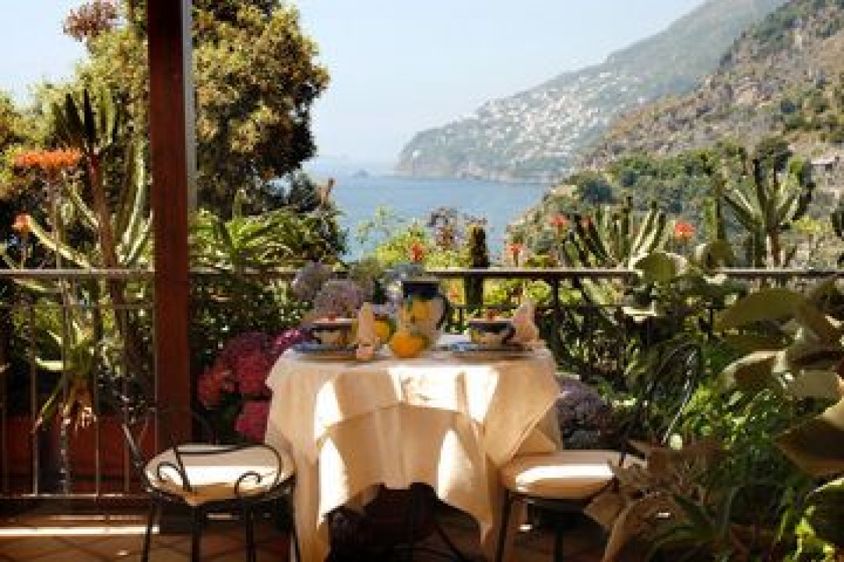 HOTEL LA CONCA AZZURRA
