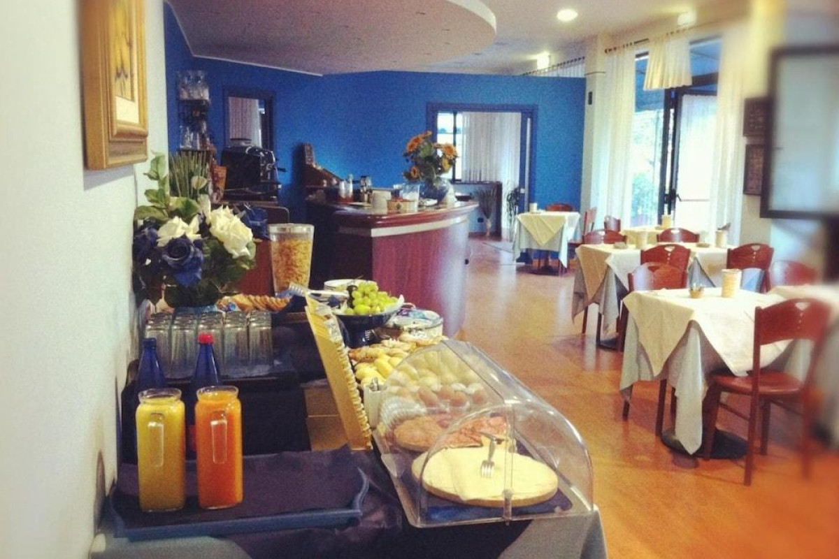 Hotel La Vela
