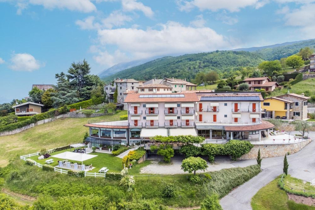 Hotel Laguna
