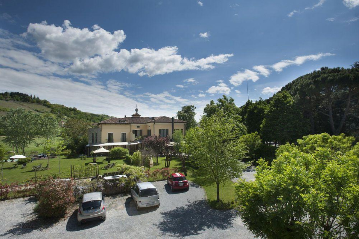 Hotel Langhe