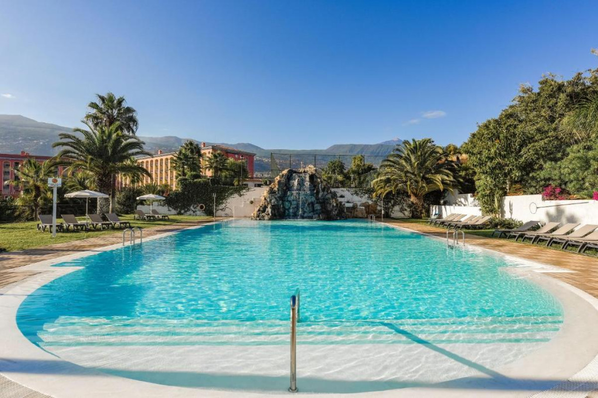Las Águilas Tenerife, Affiliated by Meliá