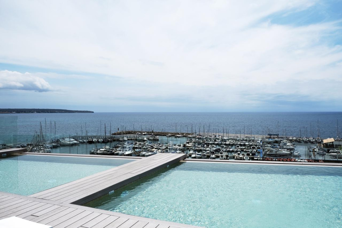 Hotel Las Arenas