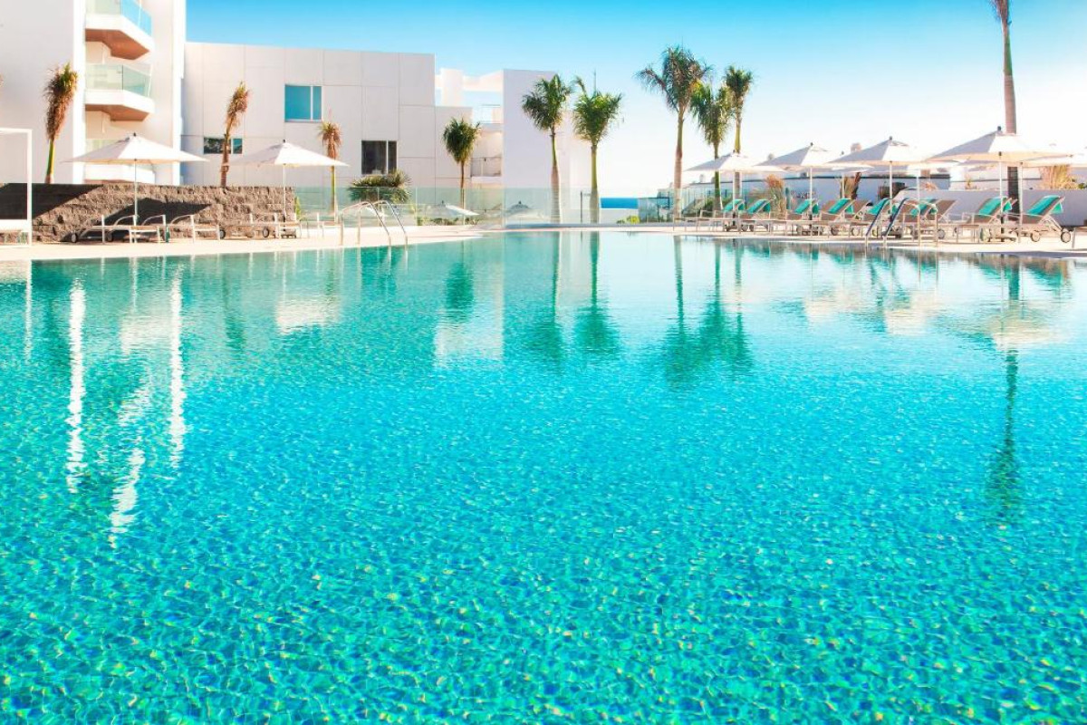 Hotel Lava Beach