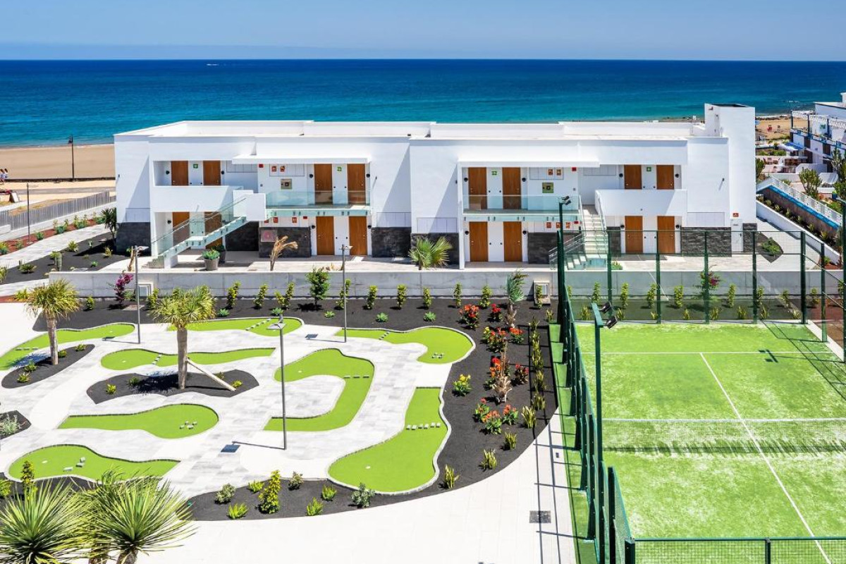 Hotel Lava Beach