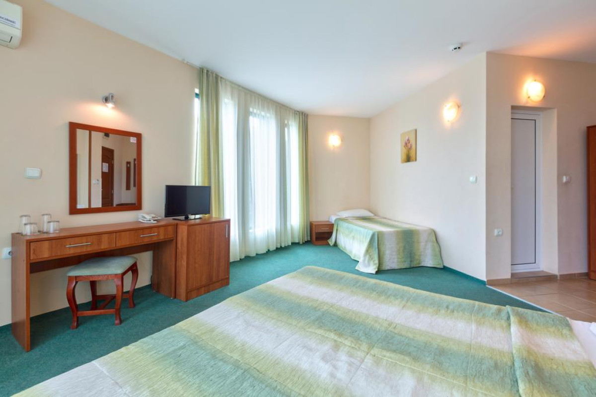 Hotel L&B
