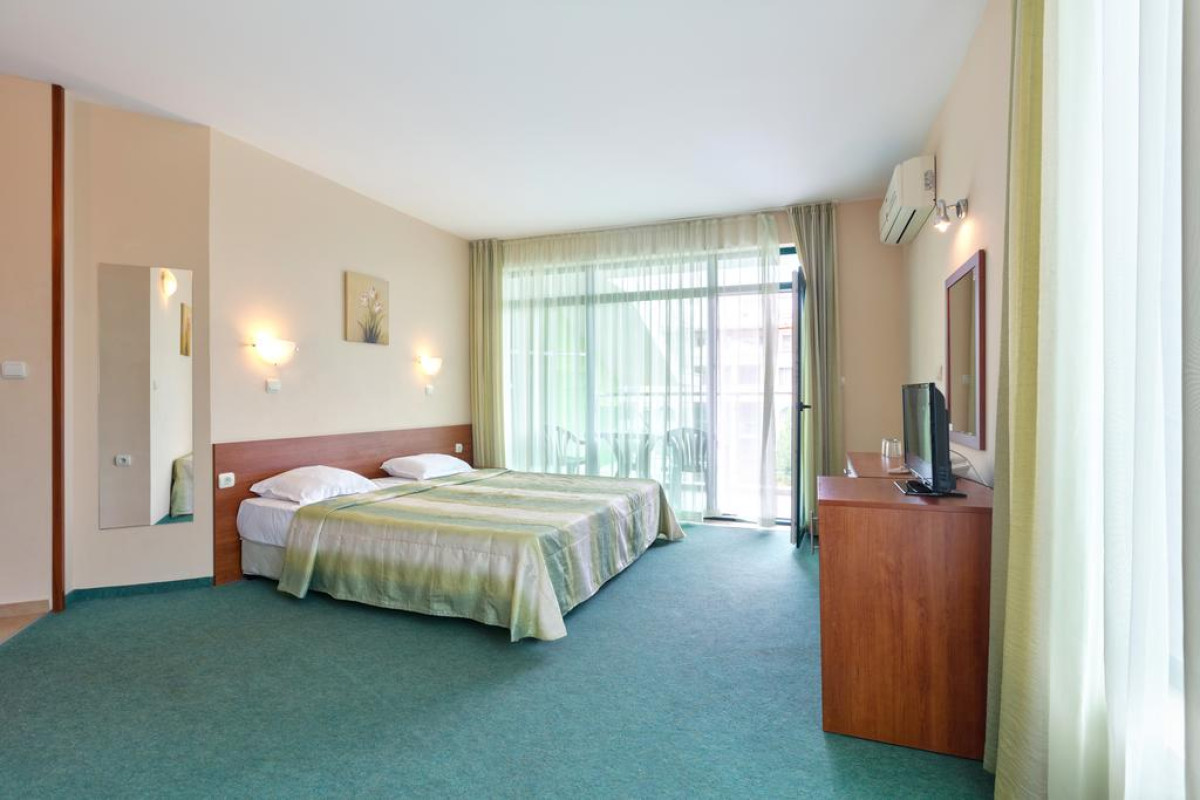 Hotel L&B