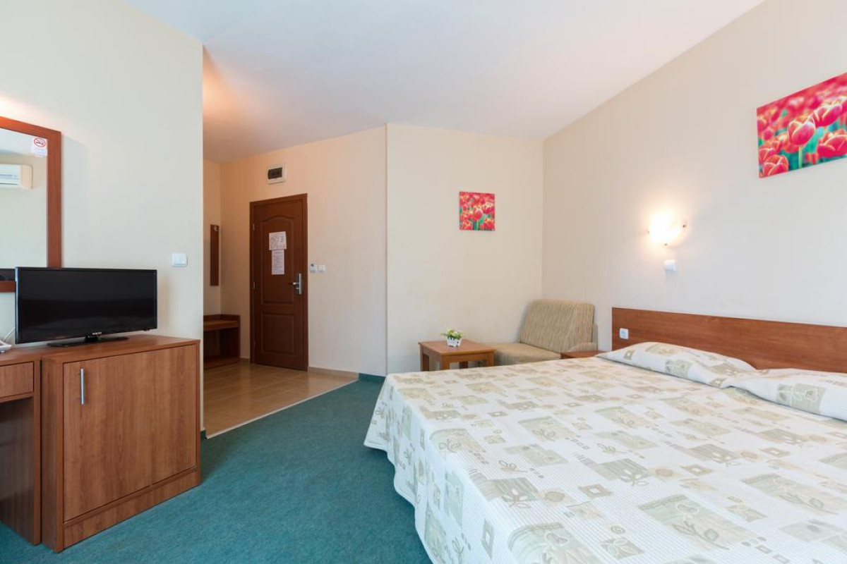 Hotel L&B