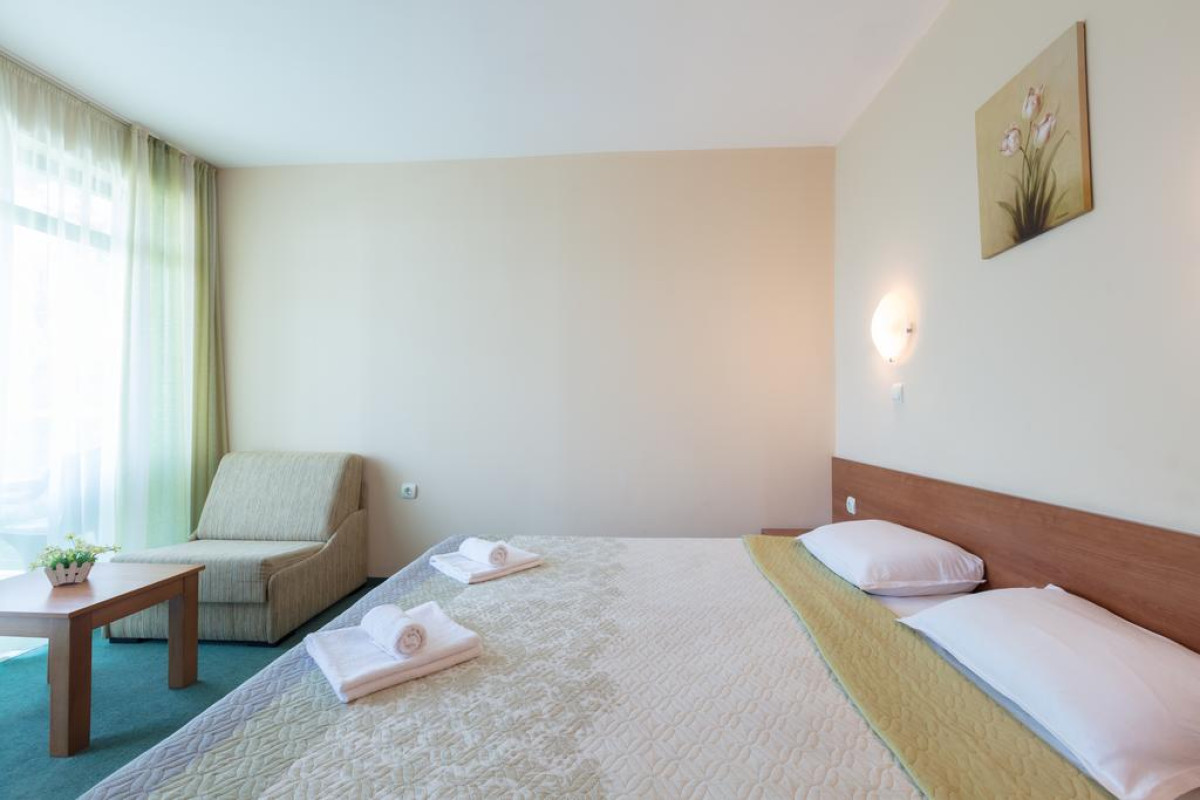 Hotel L&B
