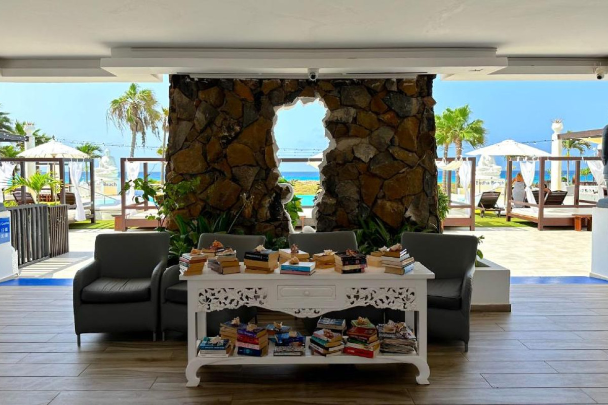 Hotel LIVVO Budha Beach