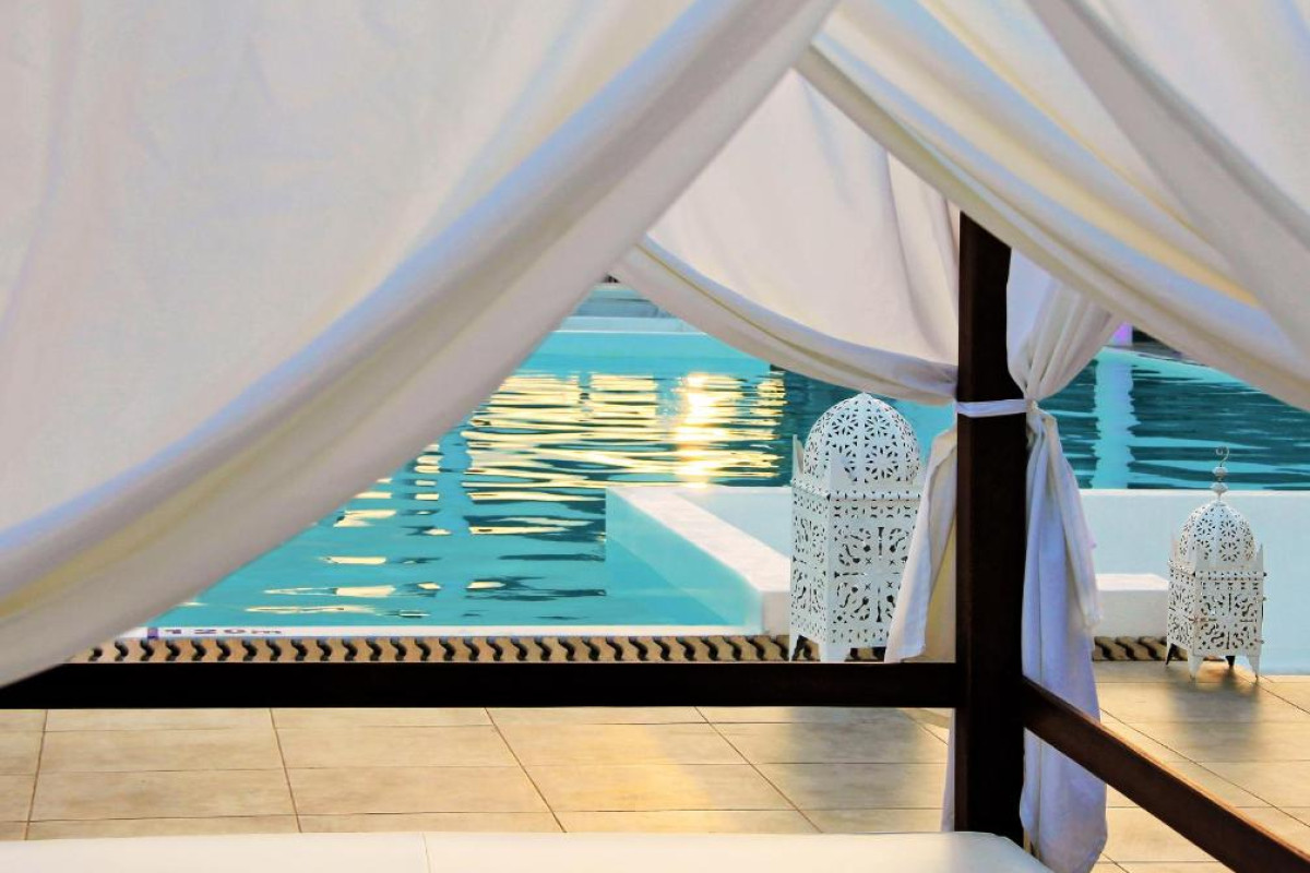 Hotel LIVVO Budha Beach