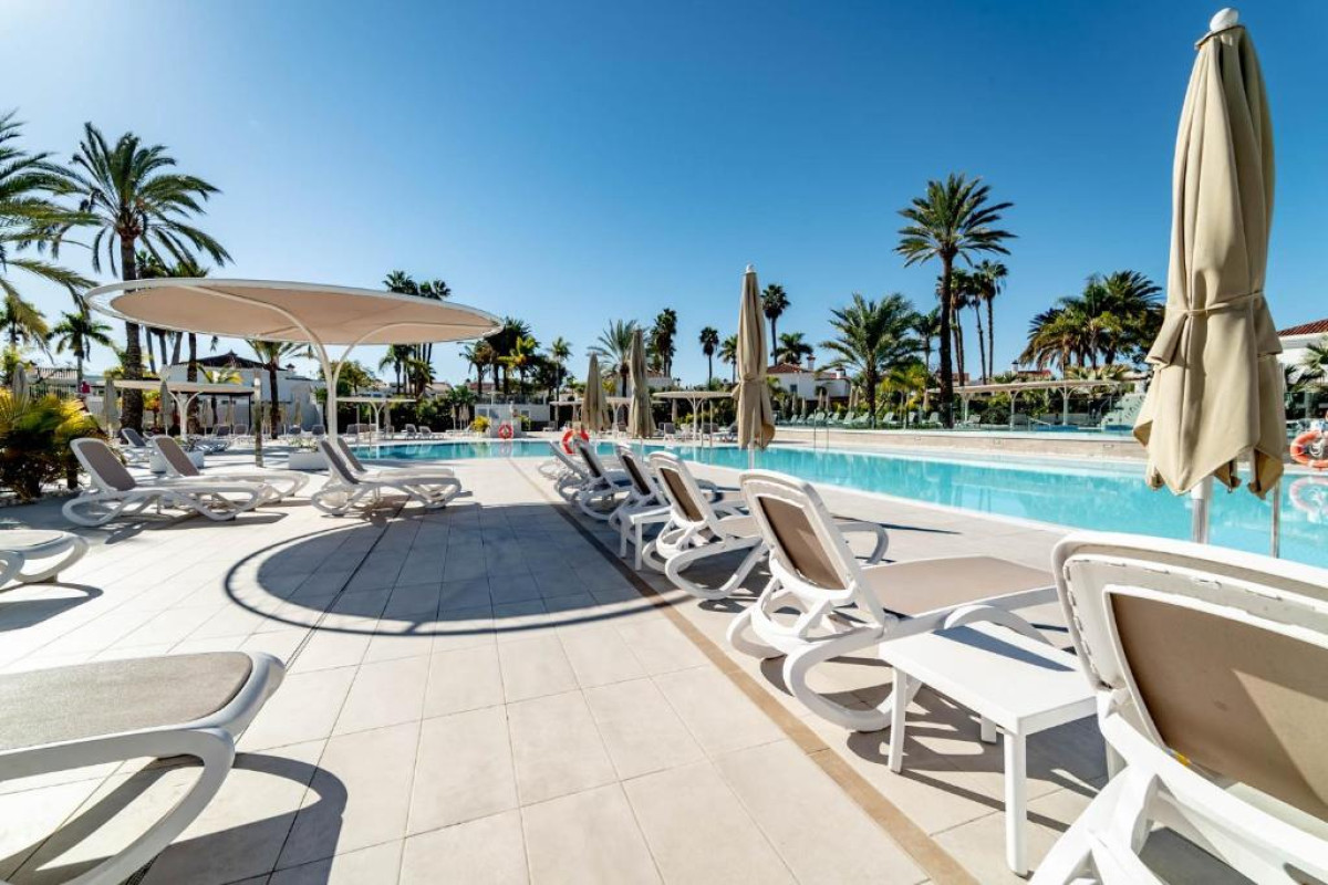 LIVVO Dunagolf Suites