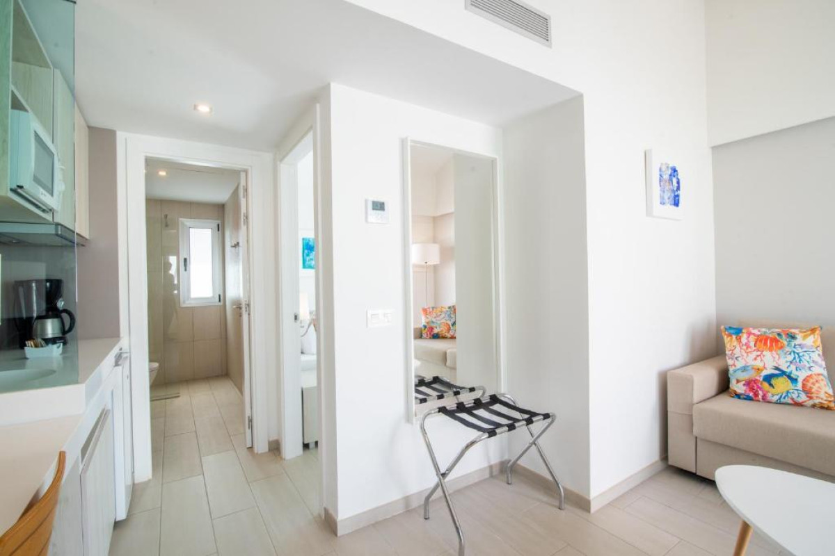 LIVVO Dunagolf Suites