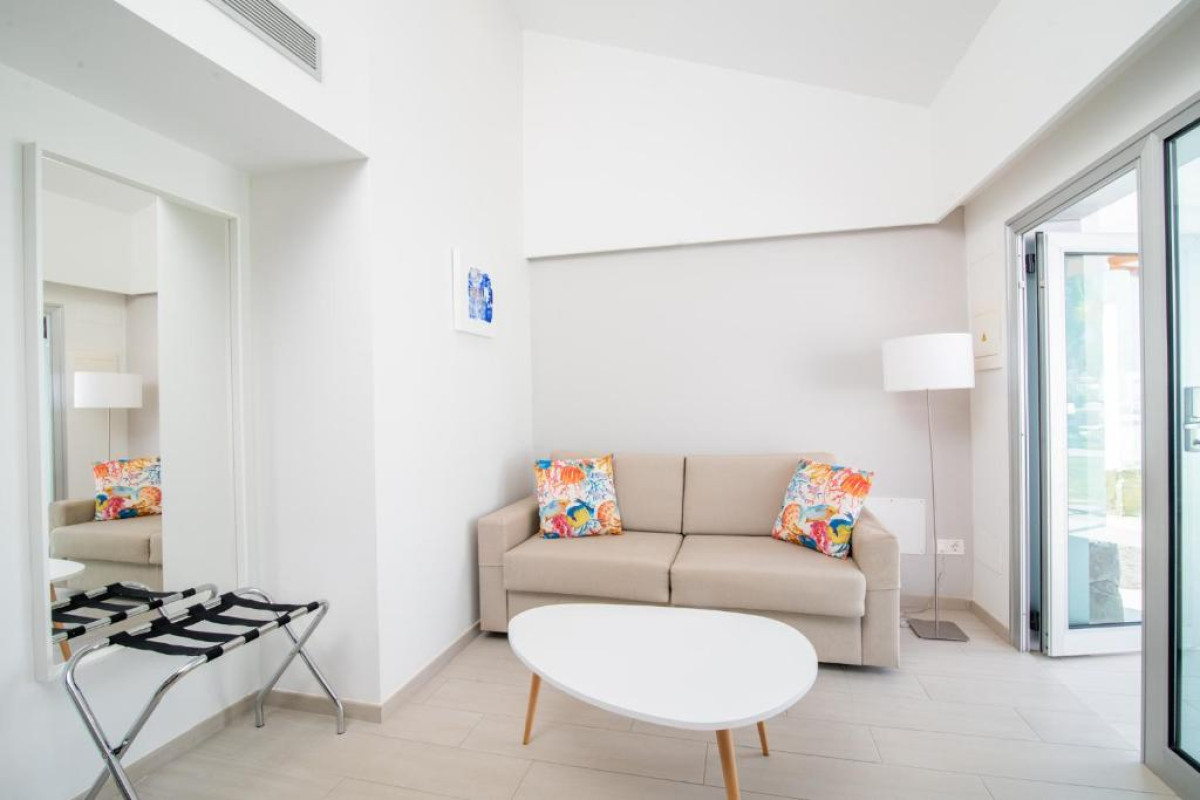 LIVVO Dunagolf Suites