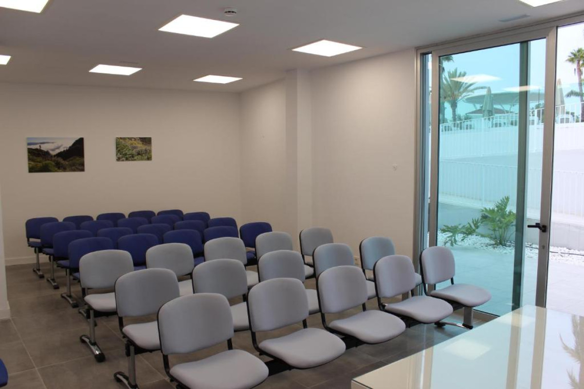 LIVVO Dunagolf Suites