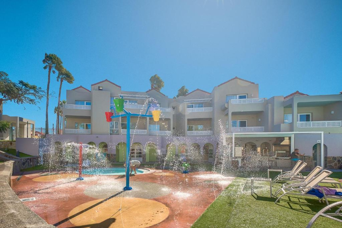 Hotel LIVVO Koala Garden