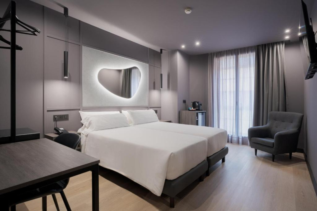 Hotel LIVVO La Escarlata