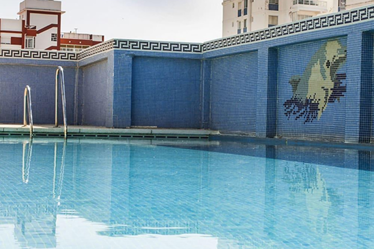 Hotel Mainake