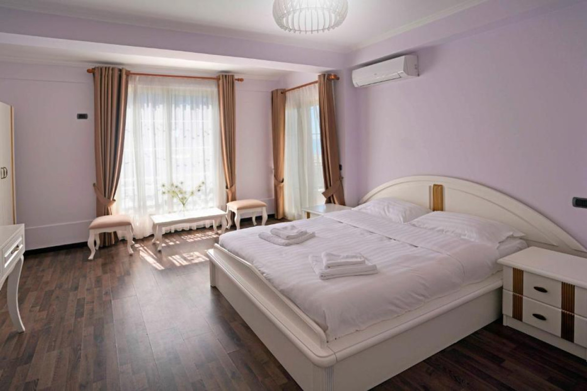 Hotel Majestic