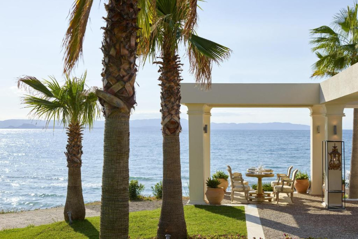 Hotel Mandola Rosa at Riviera Olympia, A Grecotel Resort to Live