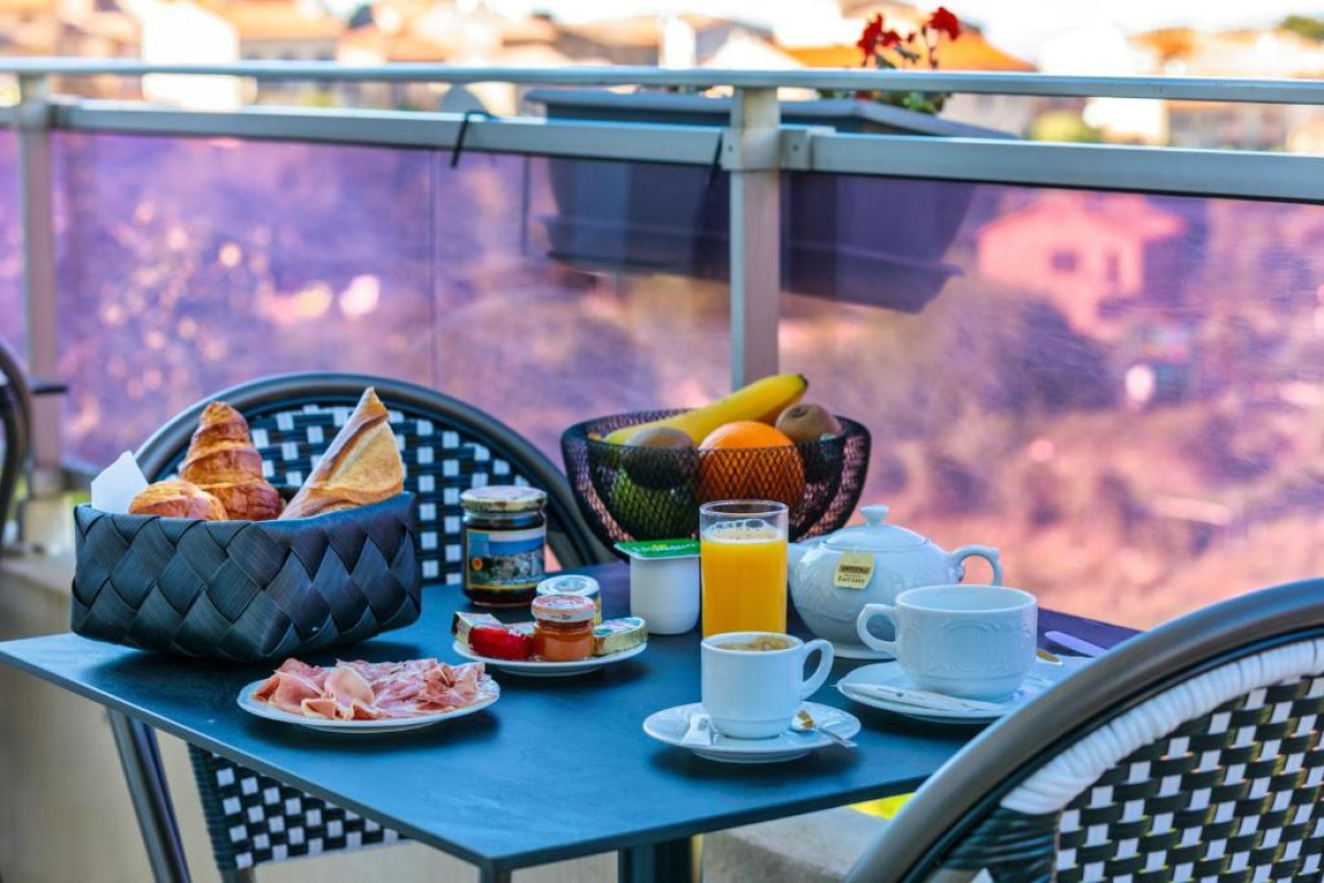 Hotel Mare E Monti