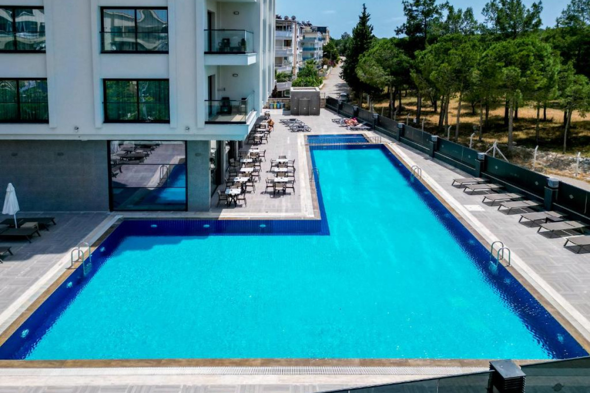 Hotel Maril Resort Beach & Spa