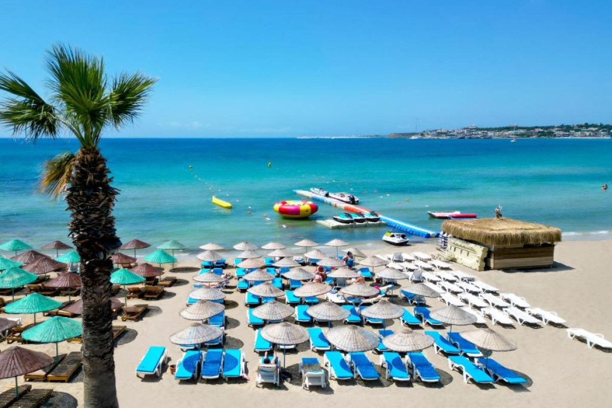 Hotel Maril Resort Beach & Spa