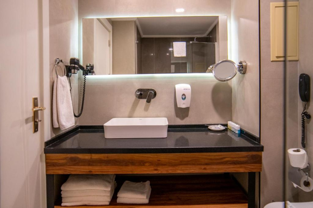 Hotel Maril Resort Beach & Spa